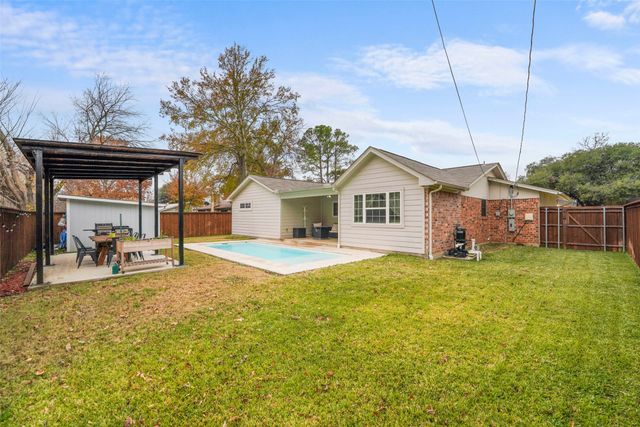 3304 Huisache Street, Denton, TX 76209