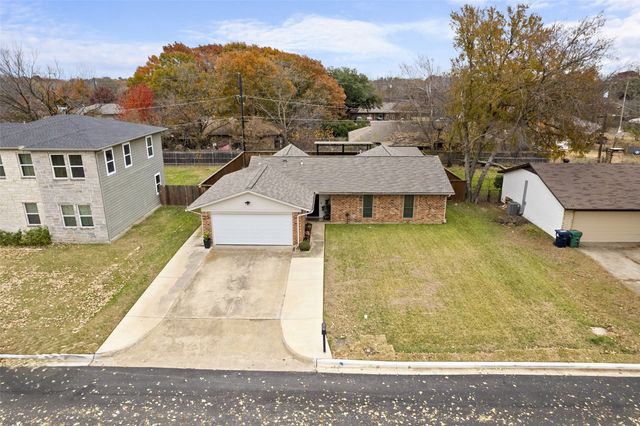 3304 Huisache Street, Denton, TX 76209