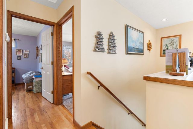 24301 W Cedar Lake Drive, New Prague, MN 56071