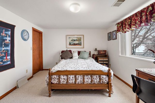 24301 W Cedar Lake Drive, New Prague, MN 56071