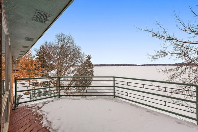 24301 W Cedar Lake Drive, New Prague, MN 56071