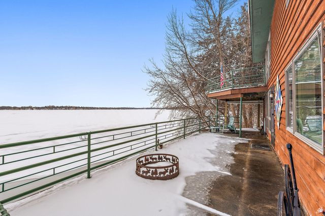 24301 W Cedar Lake Drive, New Prague, MN 56071