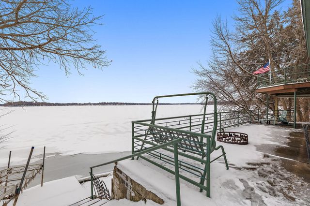 24301 W Cedar Lake Drive, New Prague, MN 56071