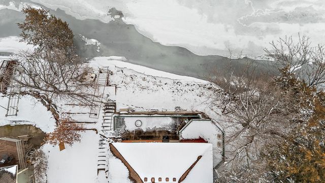 24301 W Cedar Lake Drive, New Prague, MN 56071