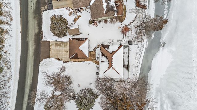 24301 W Cedar Lake Drive, New Prague, MN 56071