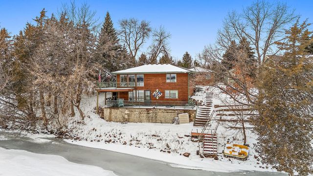 24301 W Cedar Lake Drive, New Prague, MN 56071
