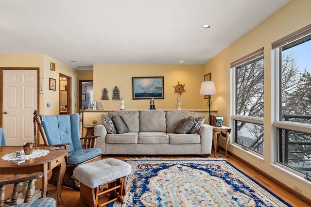 24301 W Cedar Lake Drive, New Prague, MN 56071