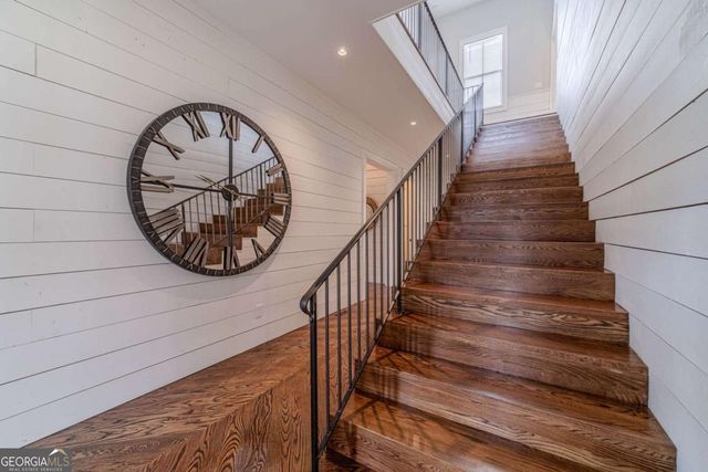 220 Audreys Way, Suwanee, GA 30024