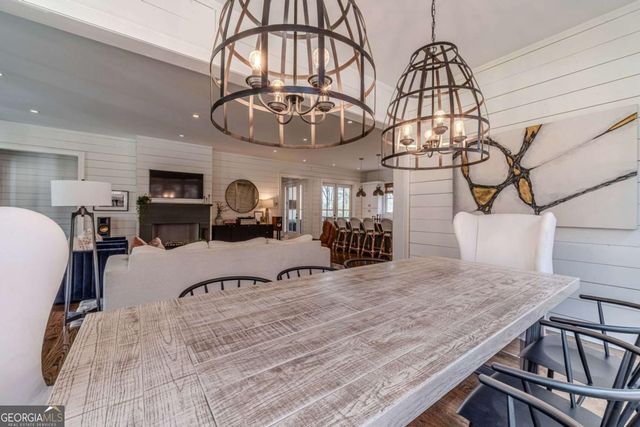 220 Audreys Way, Suwanee, GA 30024