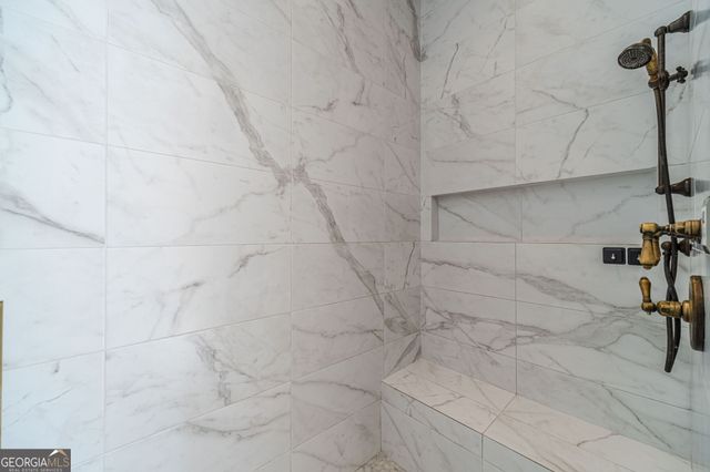 220 Audreys Way, Suwanee, GA 30024