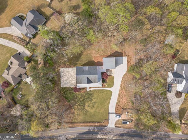 220 Audreys Way, Suwanee, GA 30024