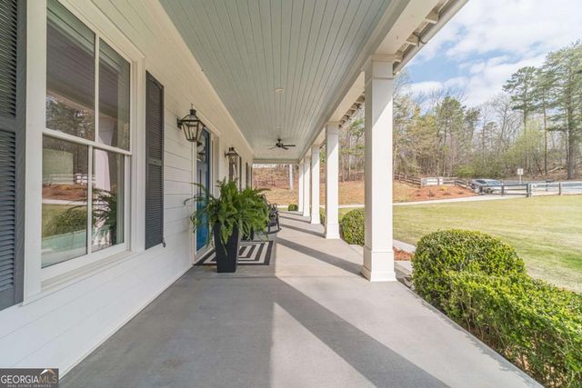 220 Audreys Way, Suwanee, GA 30024