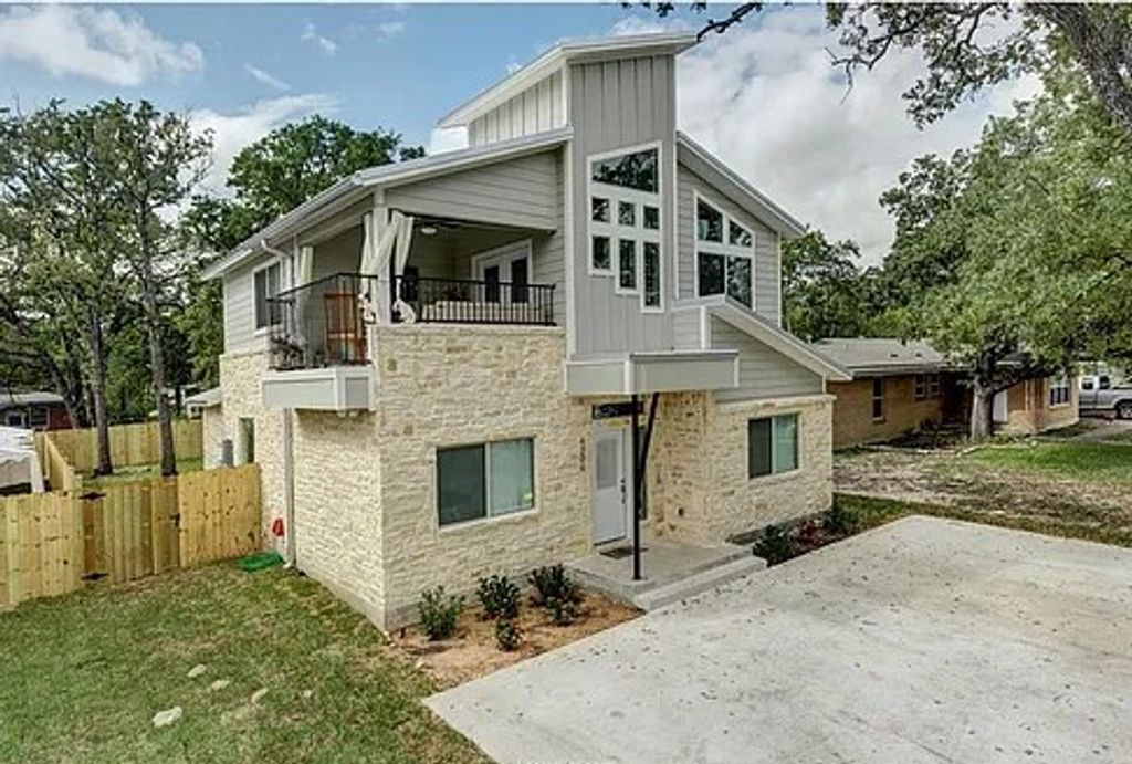 4308 Oaklawn Street, Bryan, TX 77801