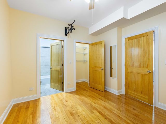 3517 W Diversey Avenue, Chicago, IL 60647