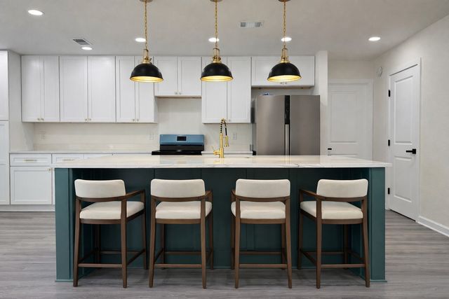 500 Seagull Court, Irving, TX 75060