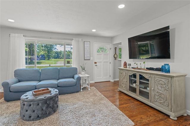 1830 E Boston Road, Broadview Heights, OH 44147