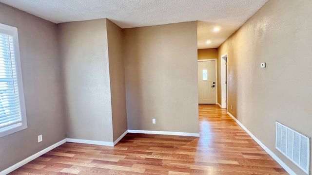 912 3rd Street, Monett, MO 65708