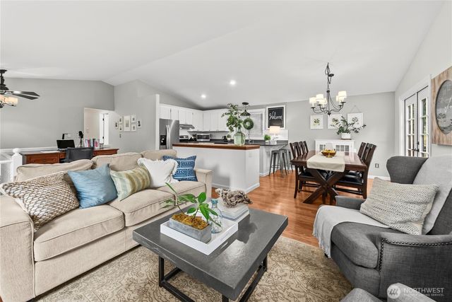 2101 NE William E Sutton Road, Bremerton, WA 98311
