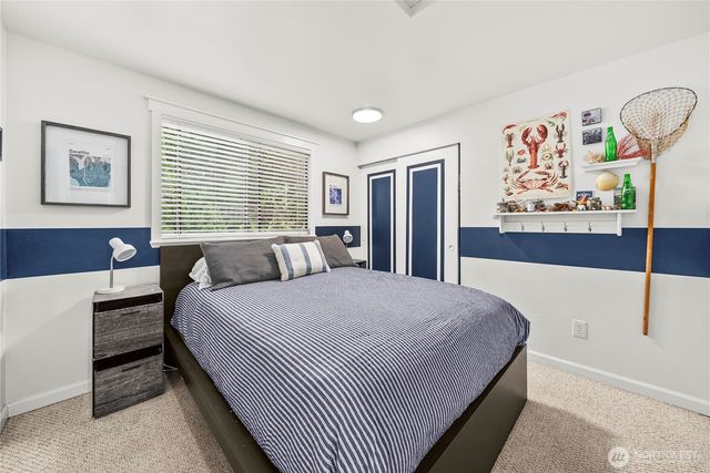 2101 NE William E Sutton Road, Bremerton, WA 98311