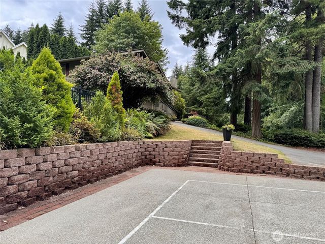 2101 NE William E Sutton Road, Bremerton, WA 98311