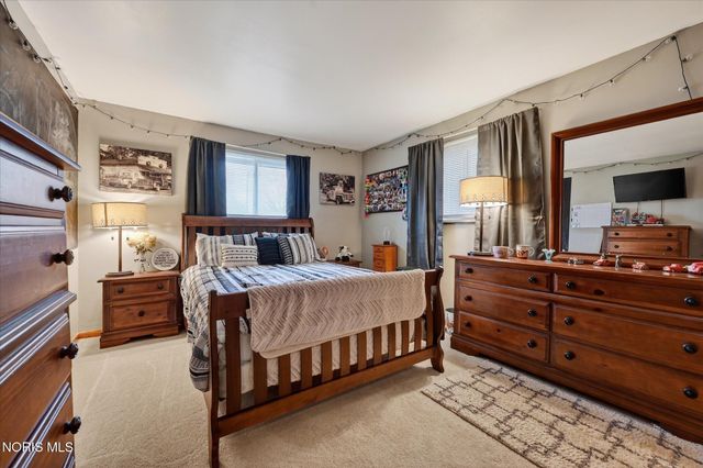 1635 S Clinton Street, Defiance, OH 43512