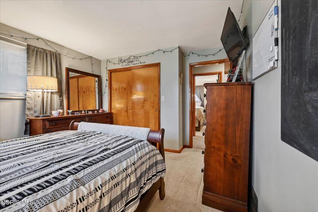 1635 S Clinton Street, Defiance, OH 43512