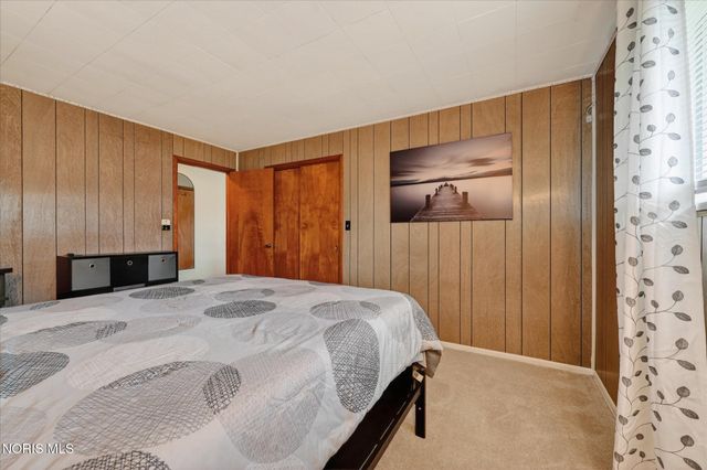 1635 S Clinton Street, Defiance, OH 43512