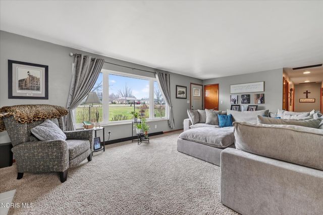 1635 S Clinton Street, Defiance, OH 43512