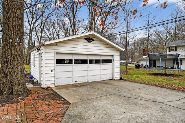 1635 S Clinton Street, Defiance, OH 43512