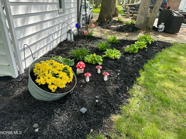 1635 S Clinton Street, Defiance, OH 43512