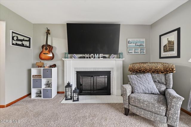 1635 S Clinton Street, Defiance, OH 43512