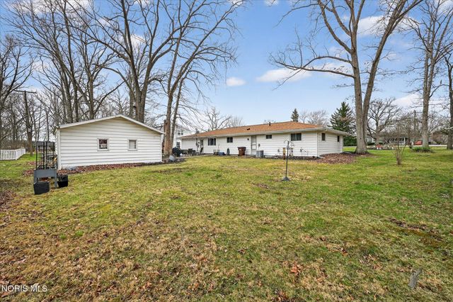 1635 S Clinton Street, Defiance, OH 43512