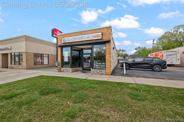27751 Harper Avenue, St. Clair Shores, MI 48081
