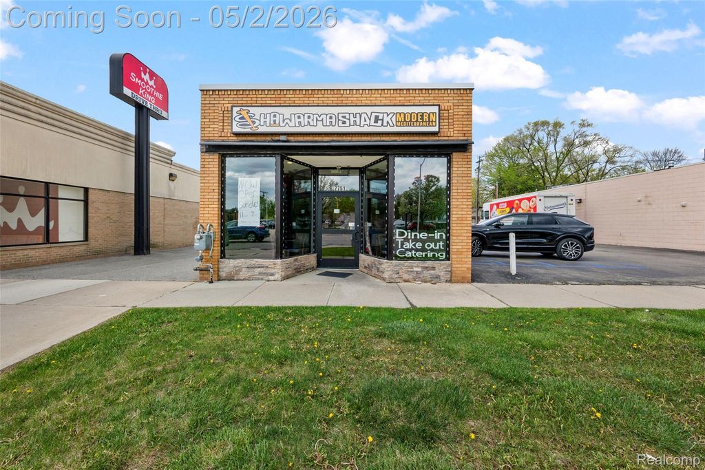 27751 Harper Avenue, St. Clair Shores, MI 48081