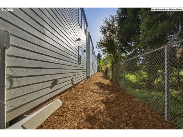7065 Se 60th Ave, Portland, OR 97206