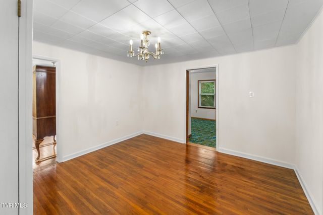 9494 Porterfield Highway, Abingdon, VA 24210