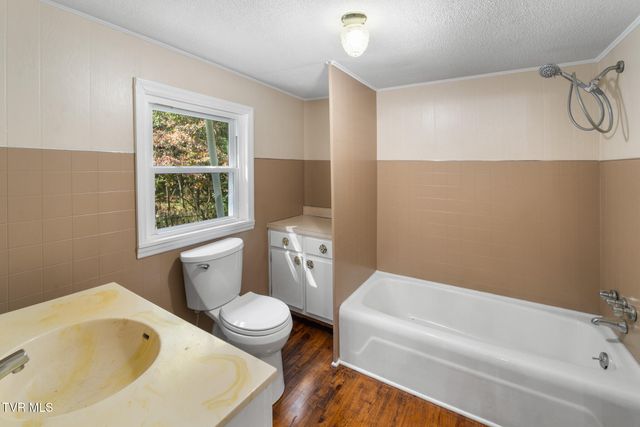 9494 Porterfield Highway, Abingdon, VA 24210