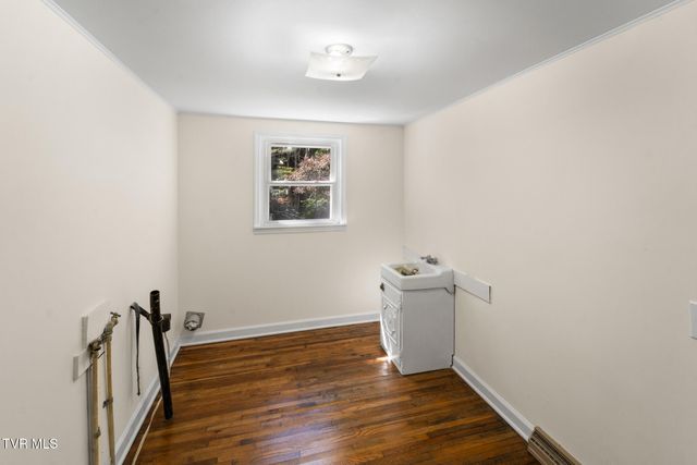 9494 Porterfield Highway, Abingdon, VA 24210