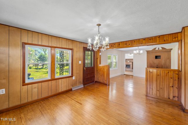 9494 Porterfield Highway, Abingdon, VA 24210