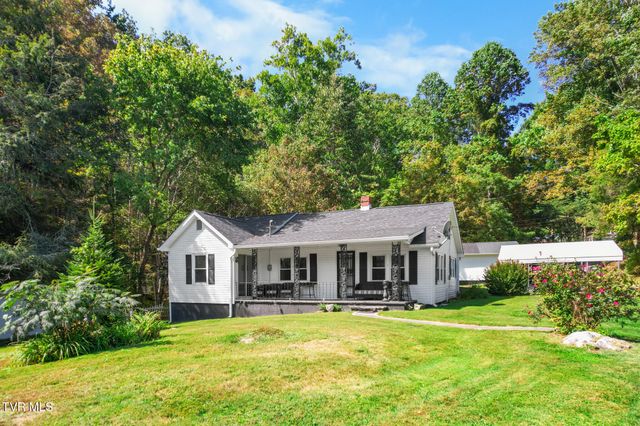 9494 Porterfield Highway, Abingdon, VA 24210