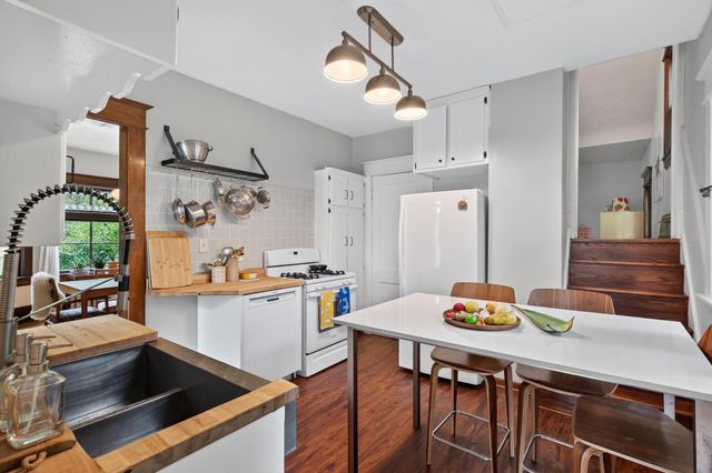 124 Baker Street W, Saint Paul, MN 55107