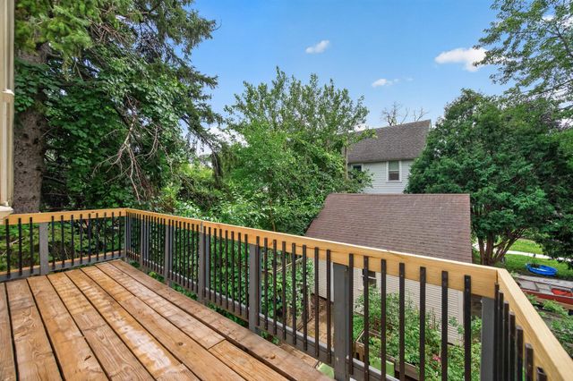 124 Baker Street W, Saint Paul, MN 55107