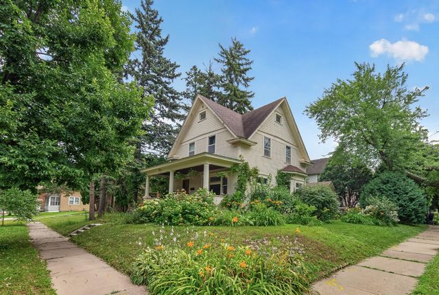 124 Baker Street W, Saint Paul, MN 55107