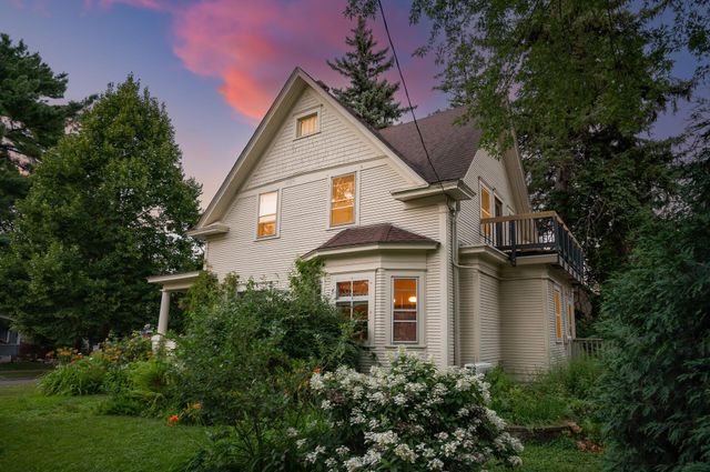 124 Baker Street W, Saint Paul, MN 55107