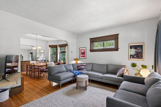 124 Baker Street W, Saint Paul, MN 55107