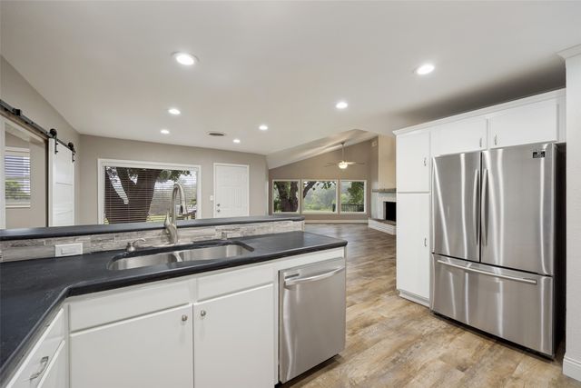 2121 E E Pecan Lane, Plano, TX 75074