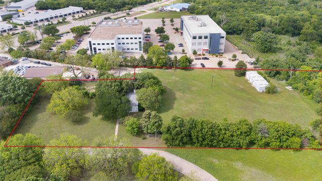 2121 E E Pecan Lane, Plano, TX 75074