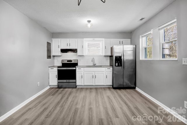 1200 Grady Street, Salisbury, NC 28144