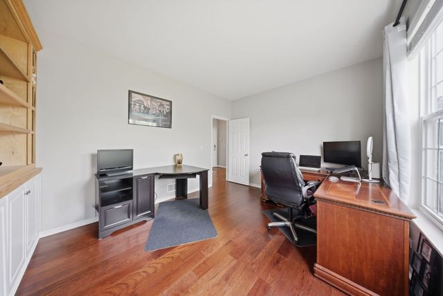 2546 W Autumn Drive, Round Lake, IL 60073