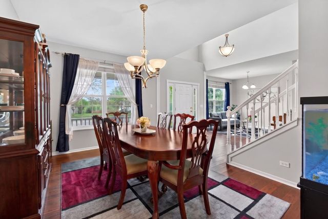 2546 W Autumn Drive, Round Lake, IL 60073